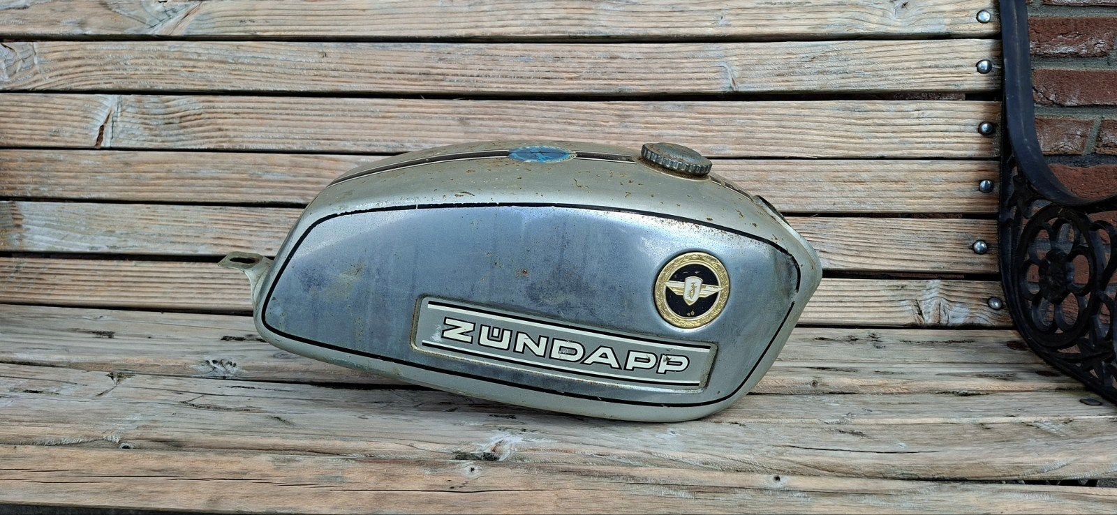 Zundapp benzine tank 517 529 ks 50 80, Fietsen en Brommers, Brommeronderdelen | Zundapp, Gebruikt, Tank, Ophalen