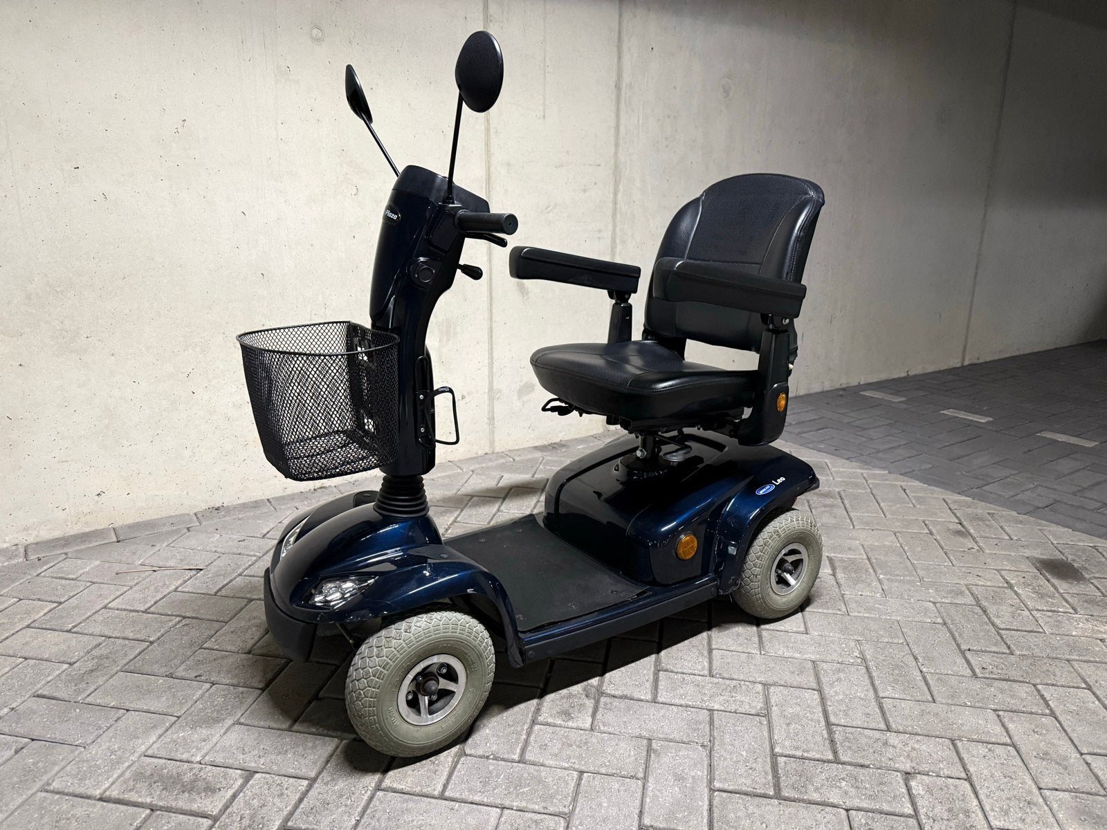 Invacare Leo, Ophalen, Gebruikt, 11 t/m 15 km/u, 26 t/m 35 km