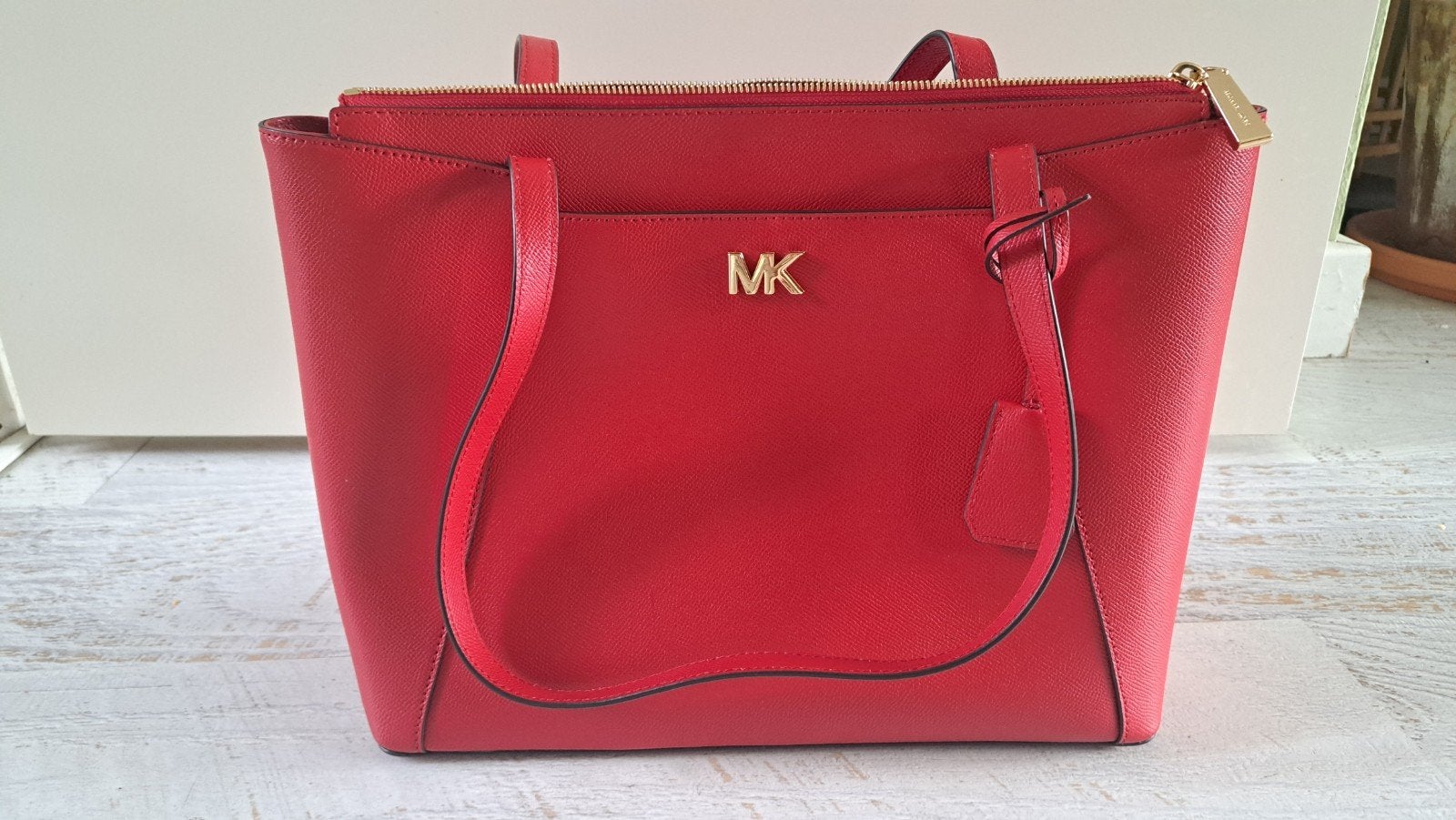 Michael Kors handtas, 30 cm of meer, Ophalen of Verzenden, Rood, Nieuw