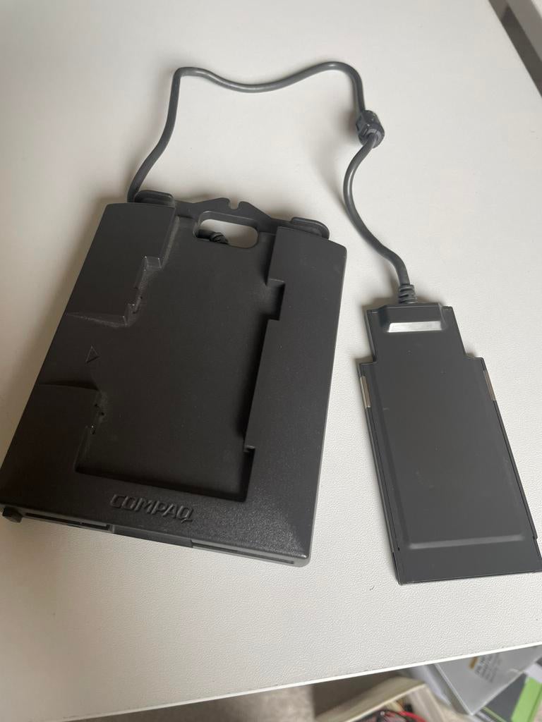 Compaq floppydrive PCMCIA, Ophalen of Verzenden