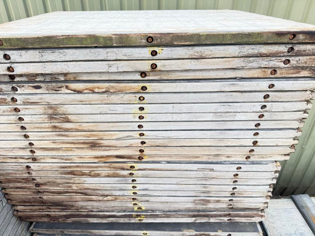 Azobe hardhouten schotten met kunststof laag 140x110x5 inc, Gebruikt, Overige typen, Ophalen of Verzenden, 50 mm of meer