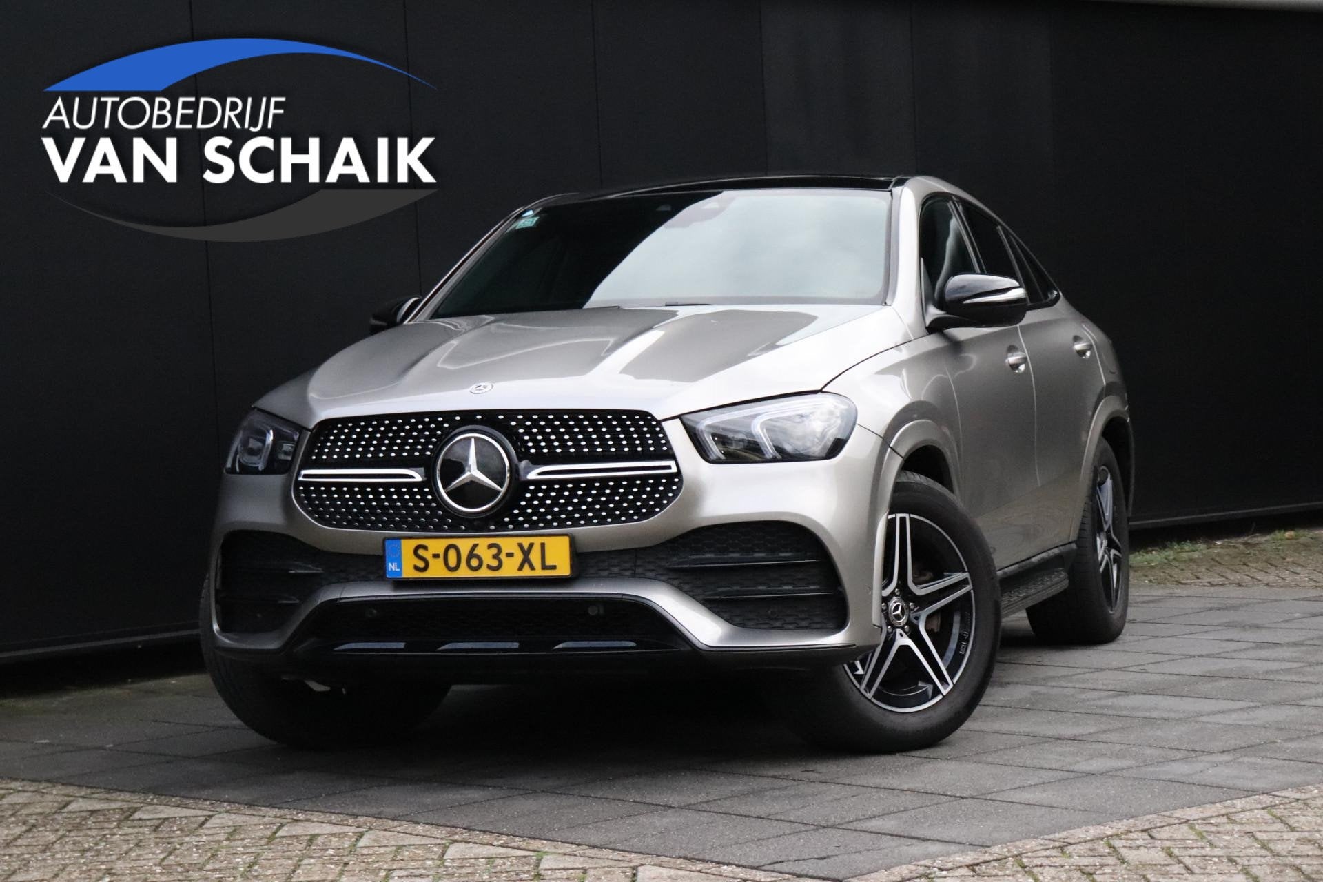 Mercedes-Benz GLE 350 e 4MATIC AMG | PANO-DAK | BURMESTER |, Gebruikt, 4 cilinders, 2525 kg, Bedrijf