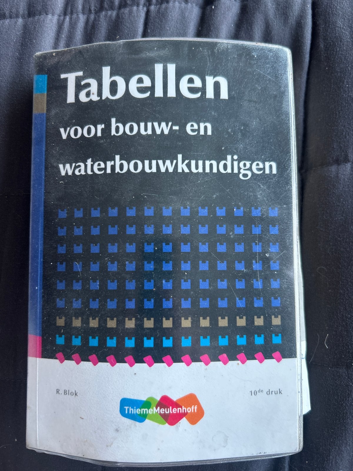 Tabellen voor bouw- en waterbouwkundigen (10e druk), Boeken, Techniek, Ophalen of Verzenden, Gelezen, Bouwkunde