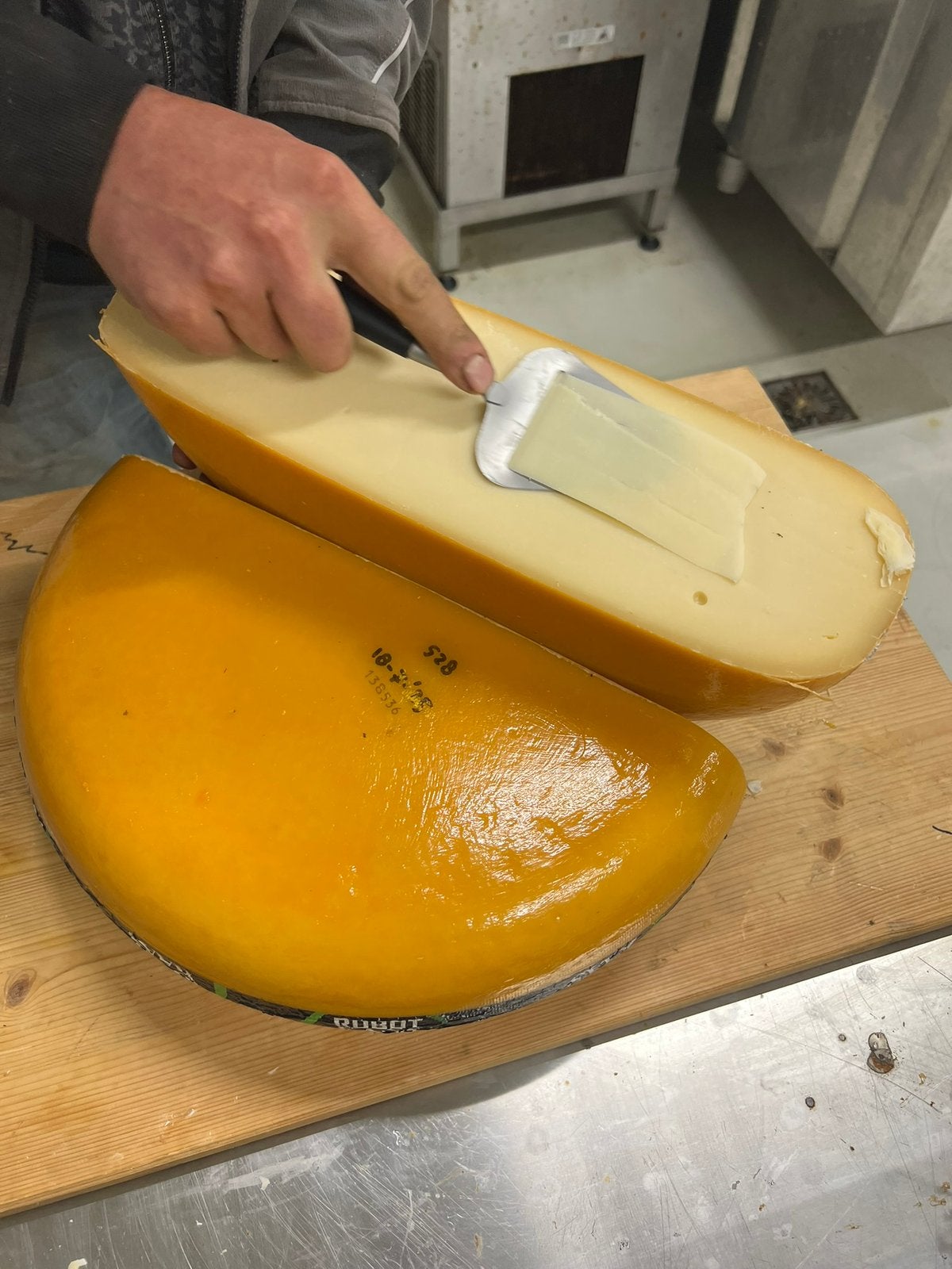 Kaas gemaakt van de meest verse melk van Nederland!, Diversen, Levensmiddelen, Ophalen