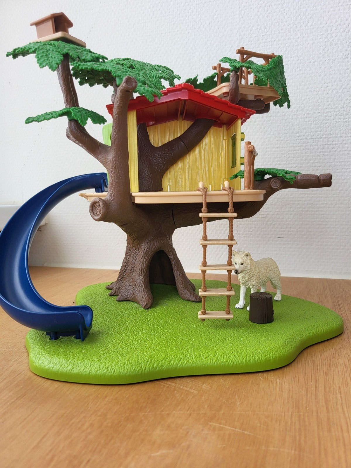 Schleich boomhut met glijbaan (42408), Ophalen of Verzenden, Jongen of Meisje