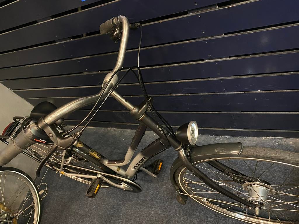 Net azor jersey N7 handbreaks 45cm 28 inch extra low frame, Fietsen en Brommers, Fietsen | Dames | Damesfietsen, Ophalen, Zo goed als nieuw