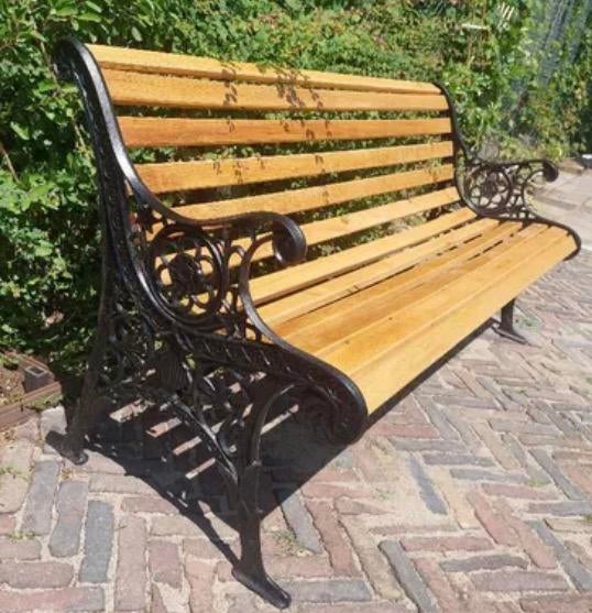 Gietijzer onderstel voor latten vondelpark bank, Ophalen, Gebruikt