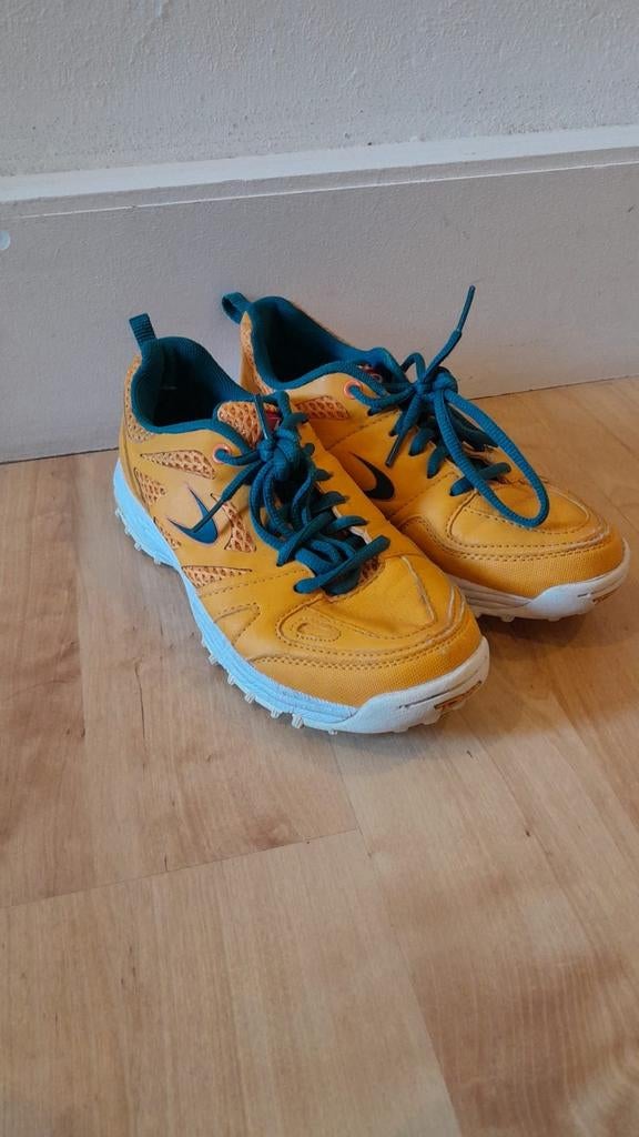 Dita Callisto dames/meisjes hockeyschoenen maat 36, Sport en Fitness, Hockey, Ophalen, Schoenen