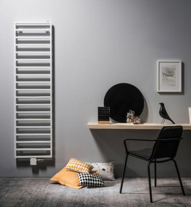 Designradiator Bathline 600  1420 mm Wit Handdoekradiator, Doe-het-zelf en Verbouw, Verwarming en Radiatoren, Ophalen, 500 tot 800 watt