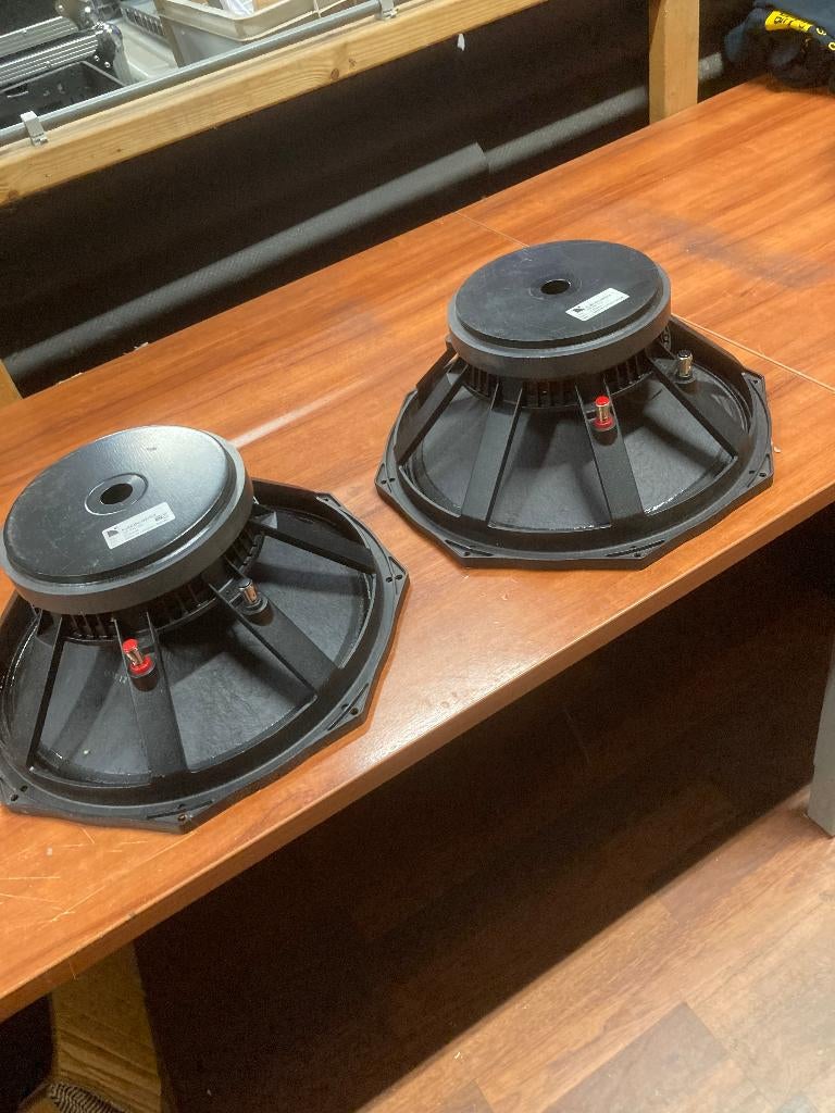 15 inch Lacoustics, Ophalen, Audio