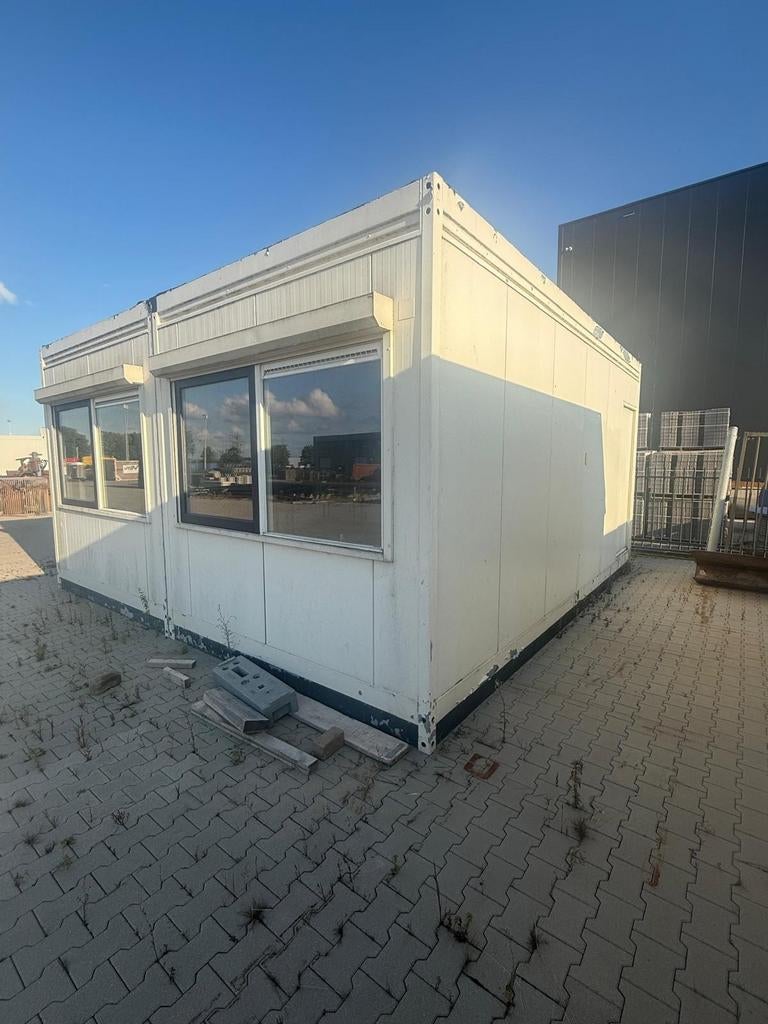 Diverse dubbele cq enkele u n i t s, Tuin en Terras, Ophalen