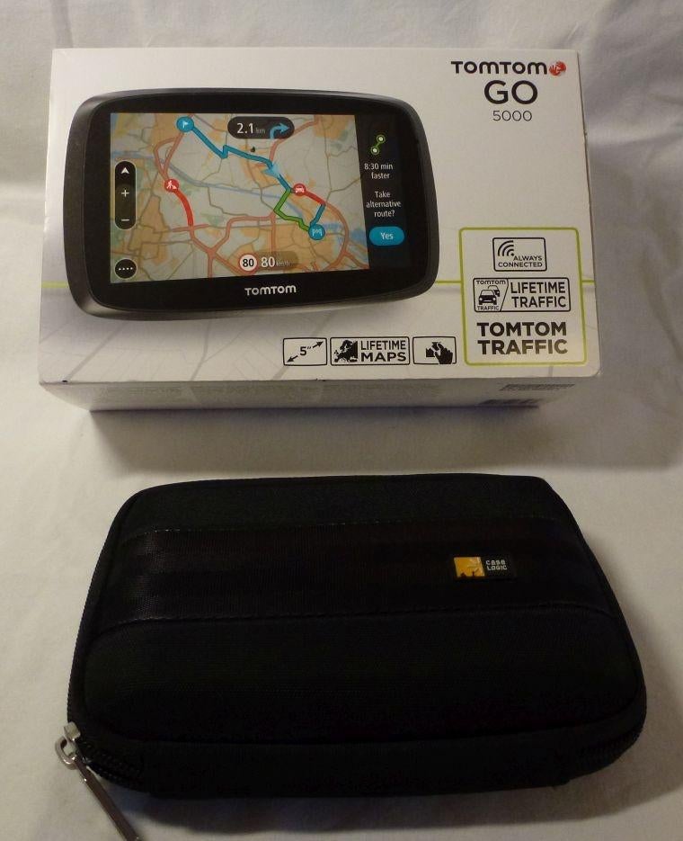 TOMTOM Go 5000 met travel case., Auto diversen, Ophalen of Verzenden, Zo goed als nieuw