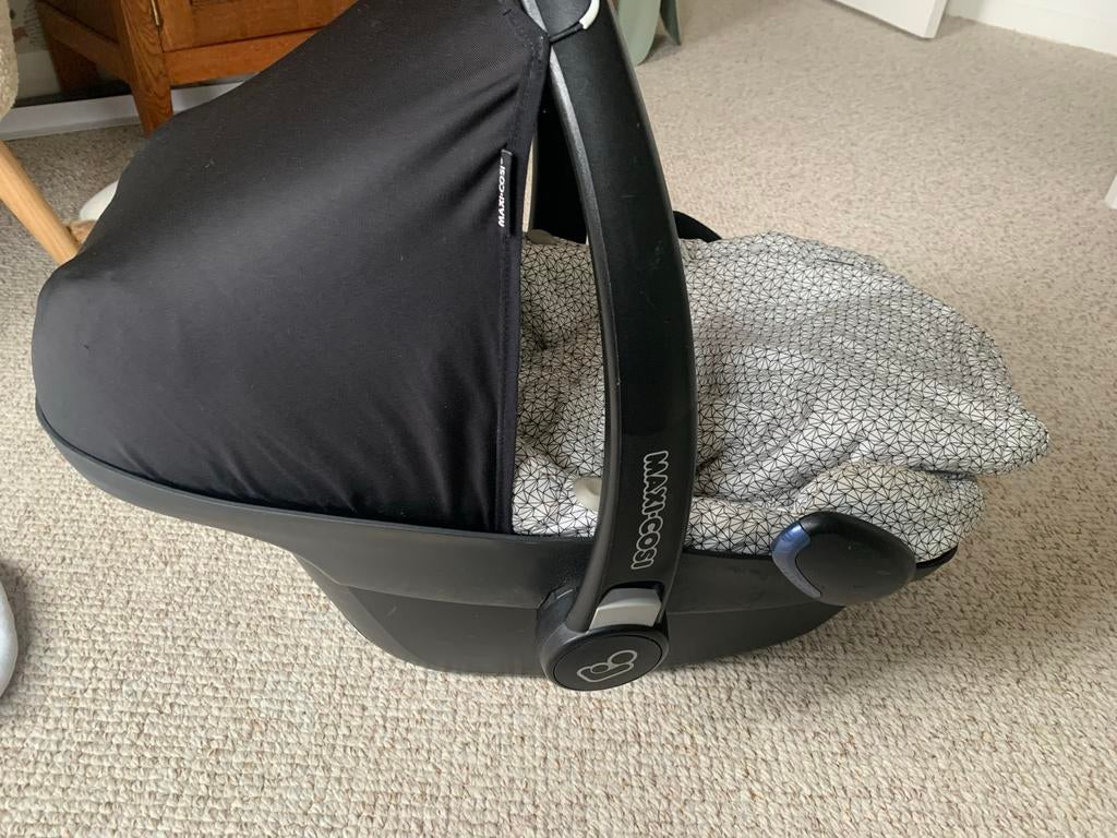 Maxi-Cosi Autostoel met Accessoires, Autogordel, Zo goed als nieuw, 0 t/m 13 kg, Maxi-Cosi