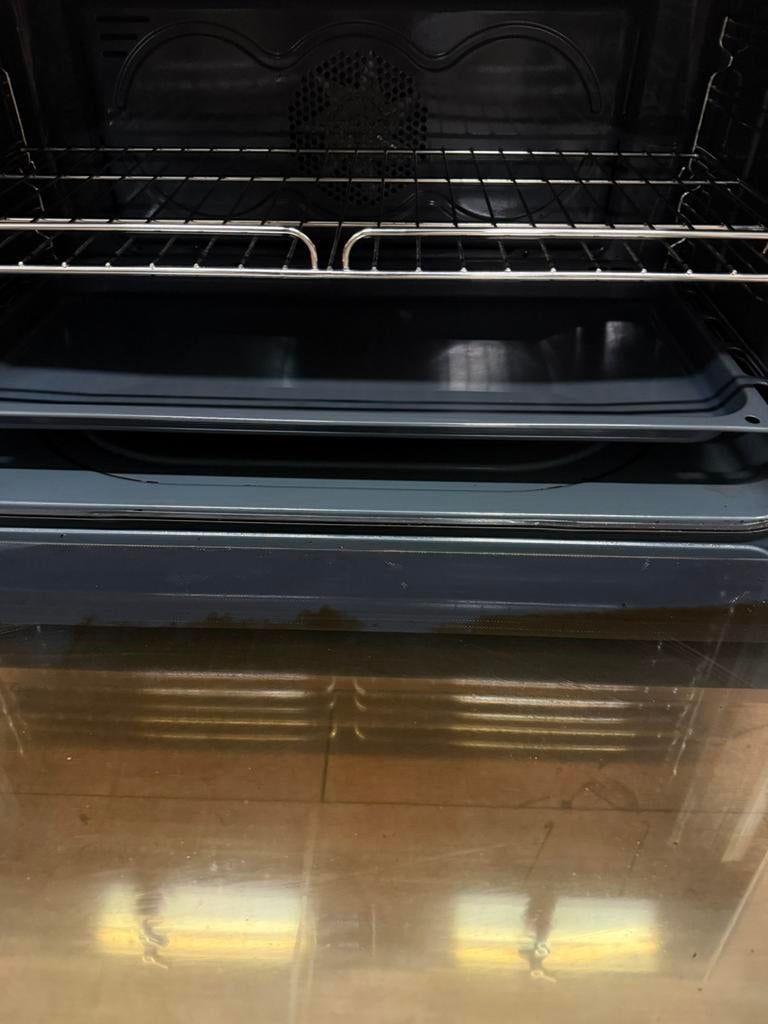 Luxe Smeg INDUCTIE Fornuis 4 zones Incl. Achterwand 90 cm, 60 cm of meer, Fornello Esperta, Ophalen of Verzenden, Zo goed als nieuw