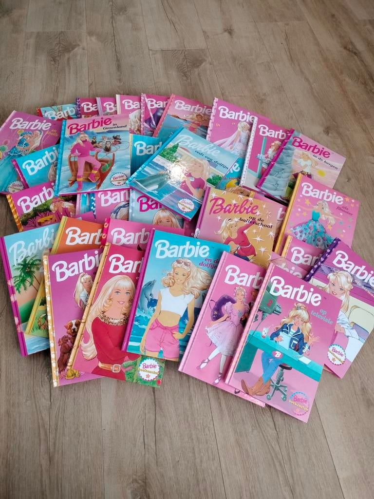42 Barbie boeken, Boeken, Tijdschriften en Kranten, Ophalen, Zo goed als nieuw