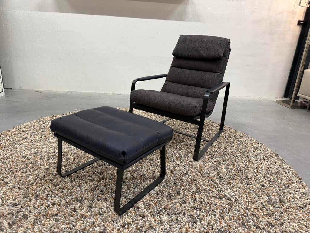 Nieuw Leolux Indra Fauteuil met Poef Blauw Design stoel Stof, Huis en Inrichting, Leolux, Pode Harvink Jori Rolf Benz Design on Stock Eyye Montis