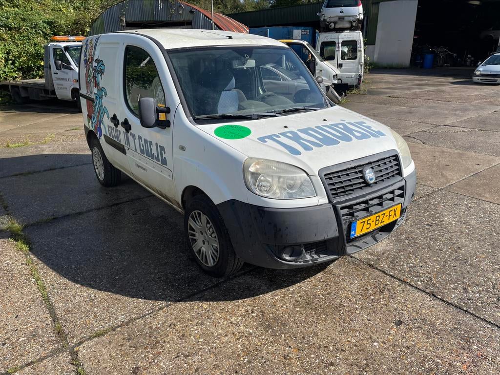 Te koop Fiat Doblo in onderdelen, Ophalen of Verzenden, Gebruikt, Fiat