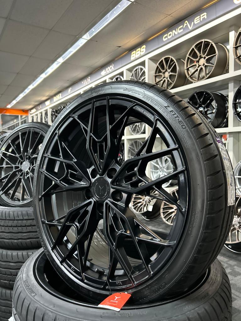 ACTIE | 19 INCH YANAR GRO-050 VELGENSET 5X112 GOLF LEON A3, 19 inch, Banden en Velgen, Nieuw, Ophalen of Verzenden