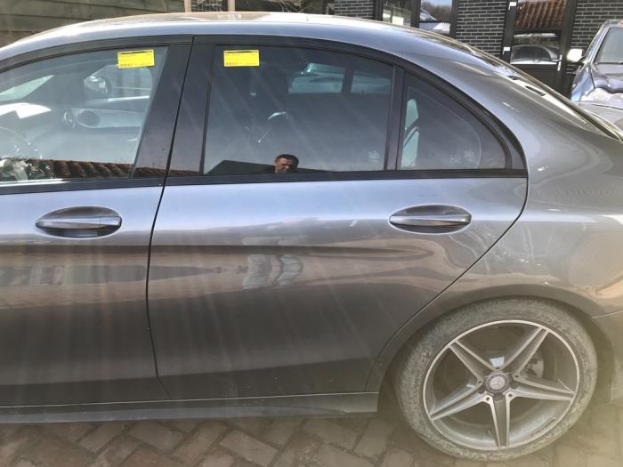 Portier 4Deurs links-achter van een Mercedes C-Klasse (992), Gebruikt, -, Deur, Ophalen of Verzenden