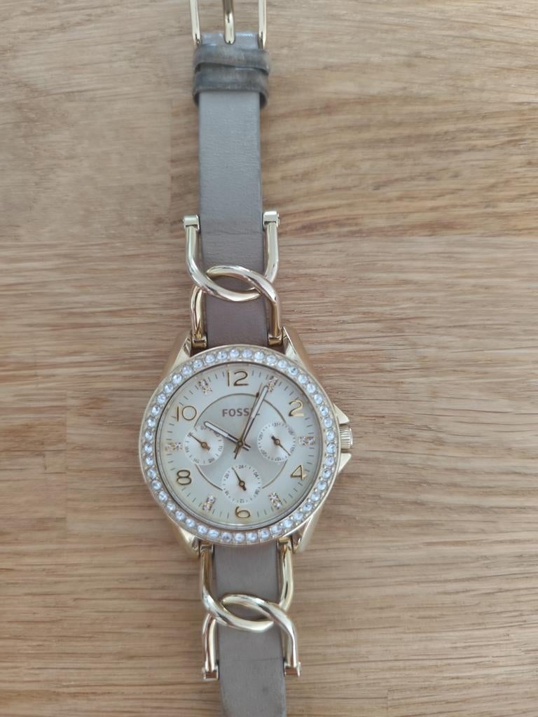 Fossil Dameshorloge met leren band, Sieraden, Tassen en Uiterlijk, Horloges | Dames, Staal, Fossil, Polshorloge, Ophalen of Verzenden