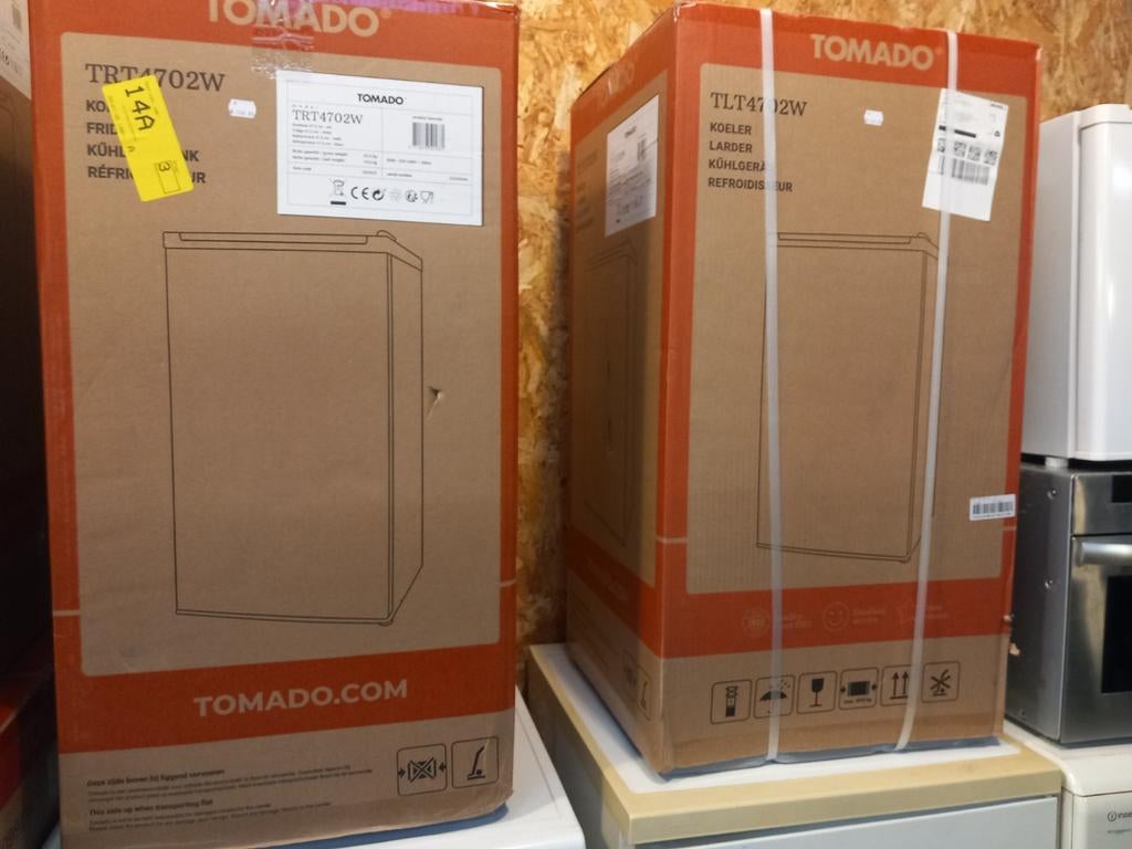 Nieuwe Koelkast of Vriezer - Tomado, 100 tot 150 liter, Nieuw, Energieklasse A of zuiniger, 45 tot 60 cm