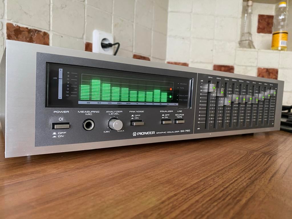 Pioneer SG-750 Equalizer - Zeldzaam!, Audio, Tv en Foto, Stereo-sets, Ophalen, Gebruikt