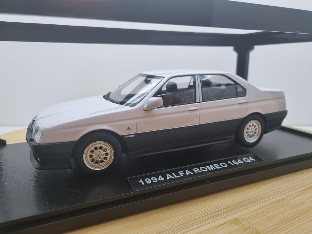 **SALE** T9 Alfa Romeo 164 Q4 1994 Wit 1:18, Hobby en Vrije tijd, Modelauto's | 1:18, Overige merken, Auto, Nieuw, Ophalen of Verzenden