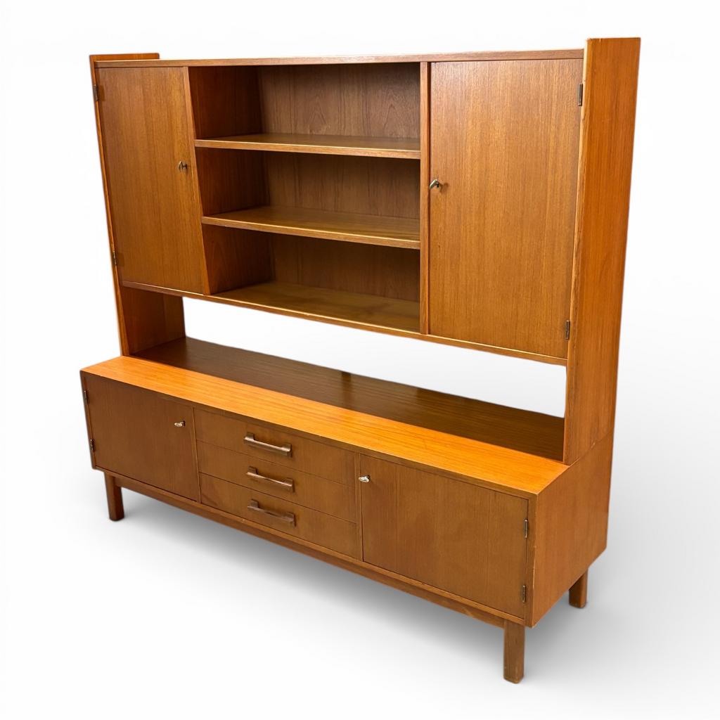 Teak fineer kast uit de jaren '60, Gebruikt, Met deur(en), 100 tot 150 cm, 150 tot 200 cm