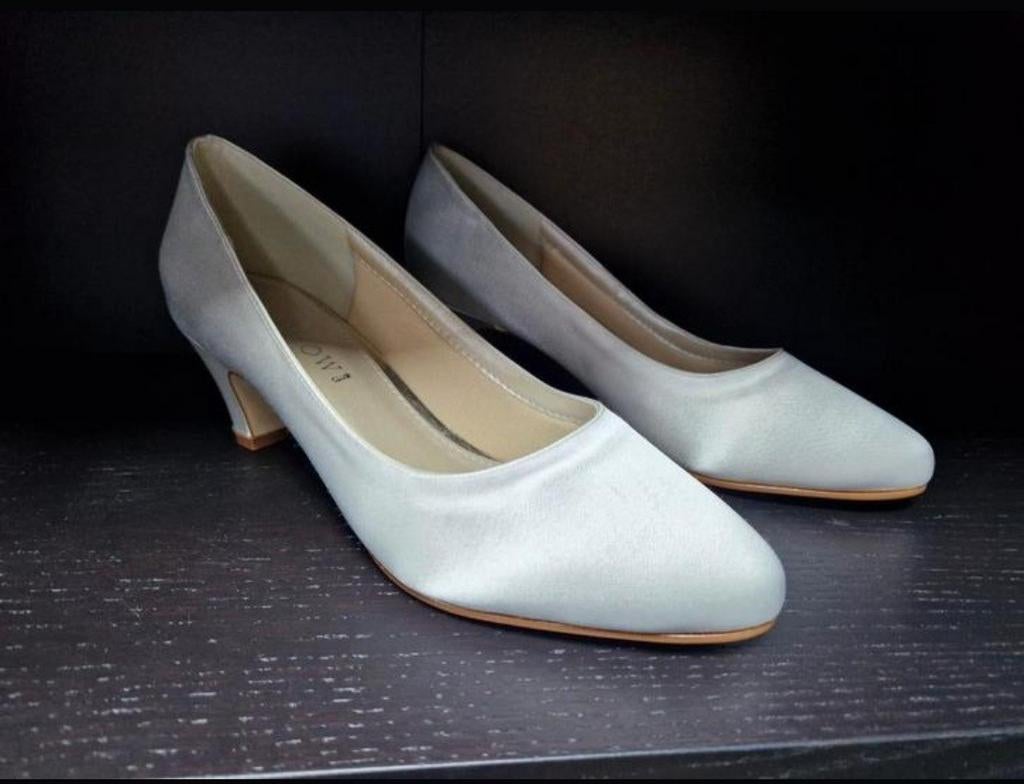 Nieuwe satijnen trouwschoenen van Elsa Coloured Shoes /, Ophalen of Verzenden, Nieuw, Wit, Schoenen