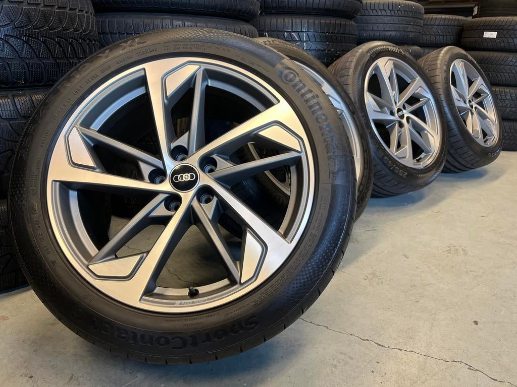 19” Originele Audi Q3 zomerset Continental, Audi, Gebruikt, 255 mm, Banden en Velgen