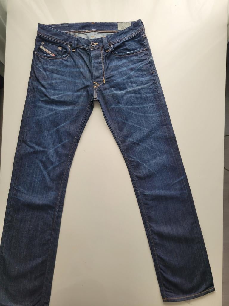 NIEUWE KLASSIEKE DIESEL LARKEE REGULAR STRAIGHT JEANS 31/34!, Kleding | Heren, Spijkerbroeken en Jeans, Diesel, Blauw, Nieuw, W32 (confectie 46) of kleiner