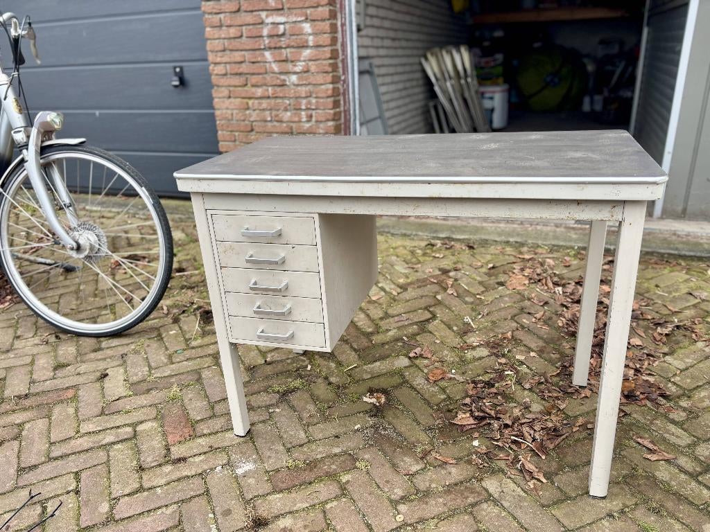 Gispen vintage bureau – industrieel – jaren 50/60, Ophalen of Verzenden, Gebruikt