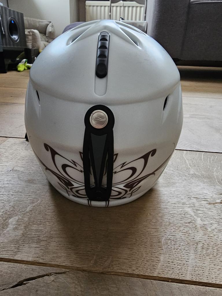 Ski helm wit parelmoer met goudkleurige vlinder, Overige merken, Gebruikt, Overige typen, Ophalen of Verzenden