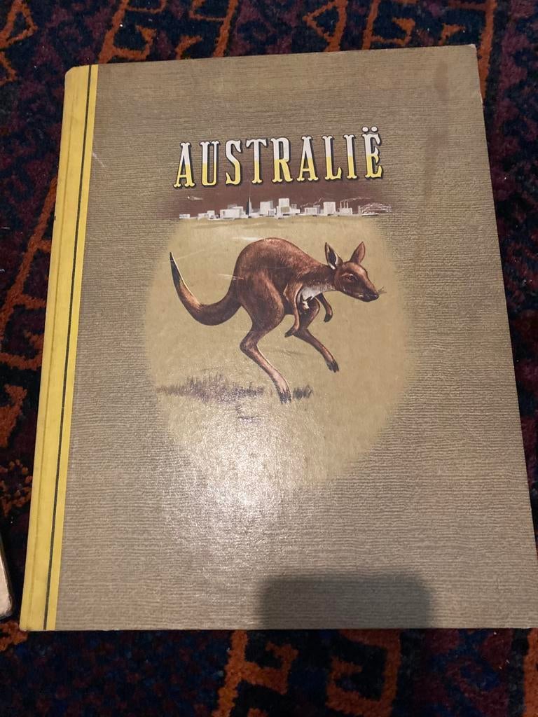 Album Douwe Egberts Australië, Boeken, Prentenboeken en Plaatjesalbums, Ophalen of Verzenden, Gelezen