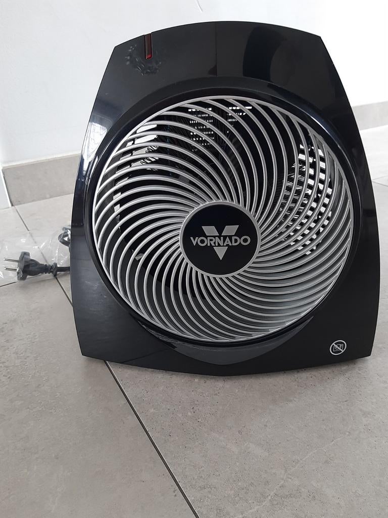 Vornado verwarming zwart, Ophalen, Nieuw, Tafelventilator