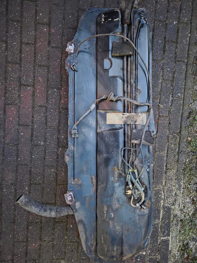 BMW E30 Benzinetank Type 2, Ophalen, Gebruikt, BMW