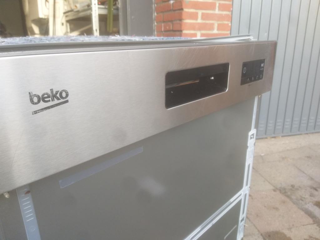 Luxe Beko inbouw vaatwasmachine. Display. A++ Gar+Bezorgen., Ophalen, Minder dan 10 liter, Energieklasse A of zuiniger, Zo goed als nieuw