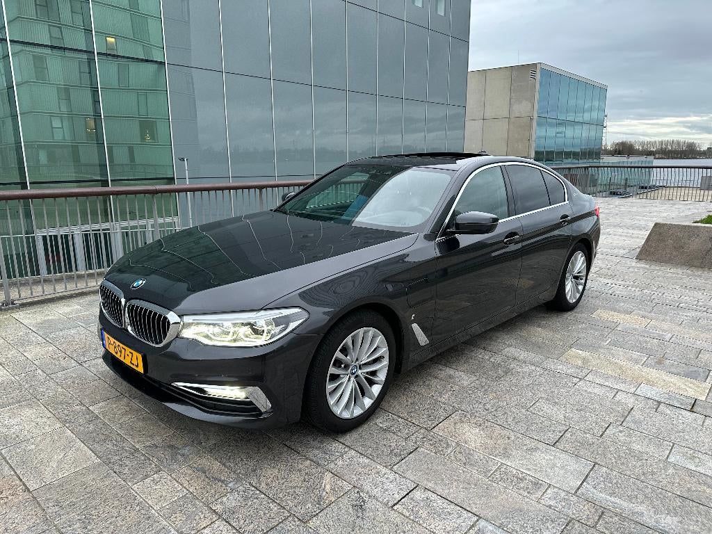BMW 5-Serie 530e Luxe, Harman Kardon, 360 Camera, Nappa, Automaat, 1998 cc, Achterwielaandrijving, Euro 6