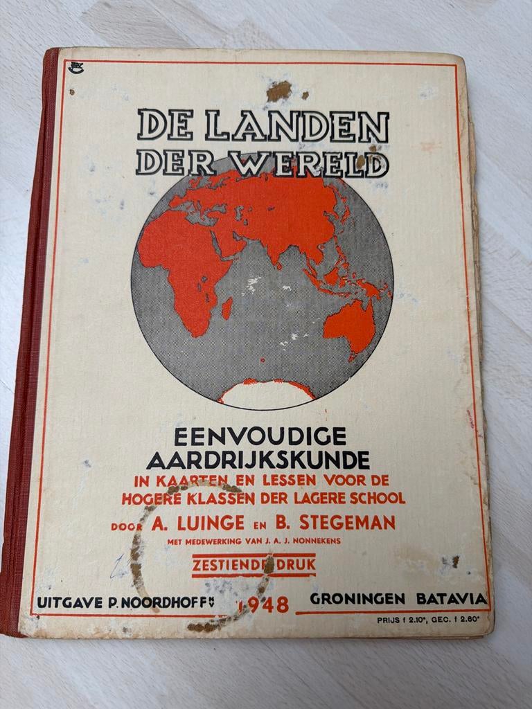Oude Aardrijkskunde Atlas - De Landen der Wereld, Gelezen, Overige atlassen, Ophalen of Verzenden, 1800 tot 2000