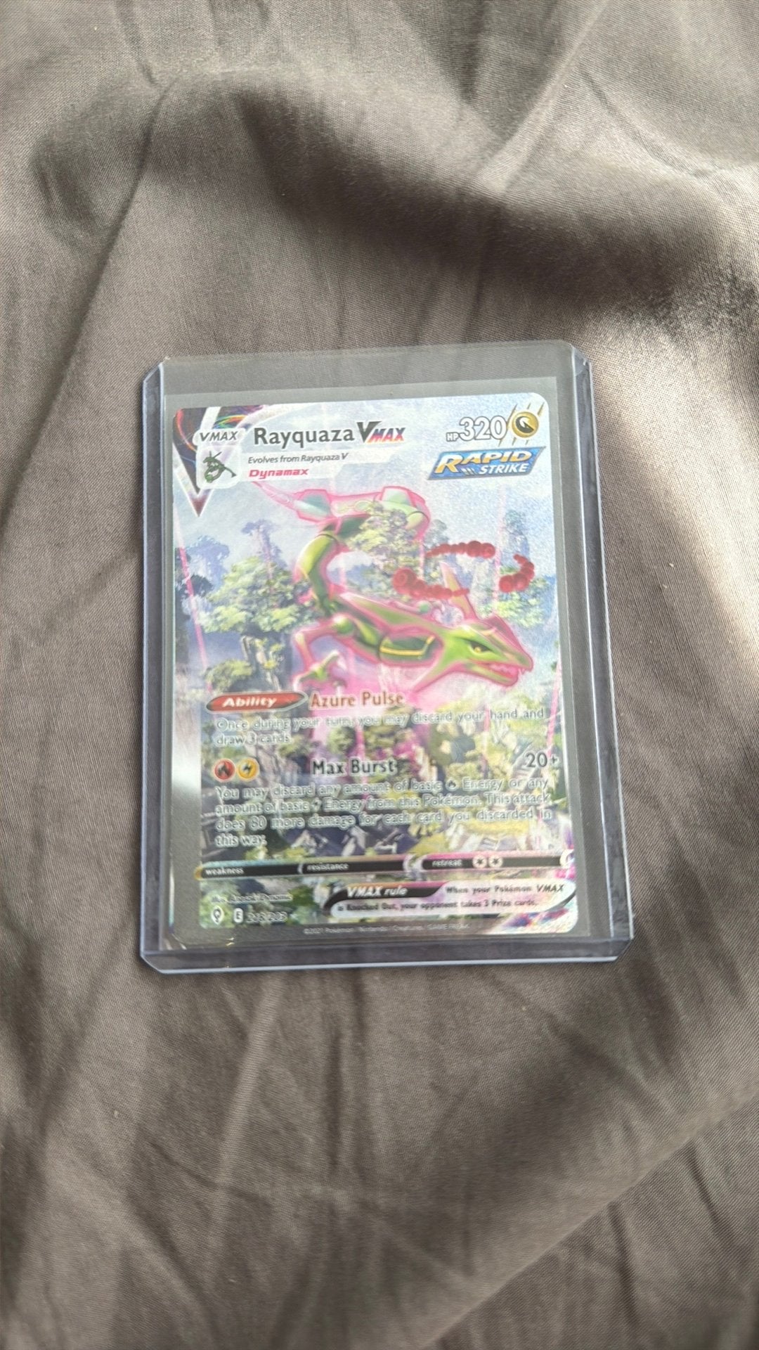 Rayquaza v max error versie, Ophalen of Verzenden, Nieuw, Losse kaart, Foil