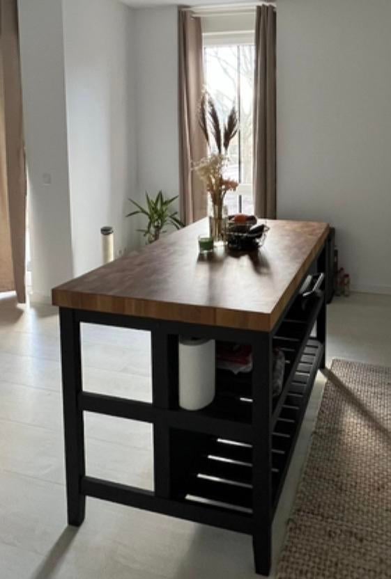 Ikea keukeneiland Vadholma + twee barkrukken, Ophalen, 100 tot 150 cm, Tot twee personen, 50 tot 100 cm