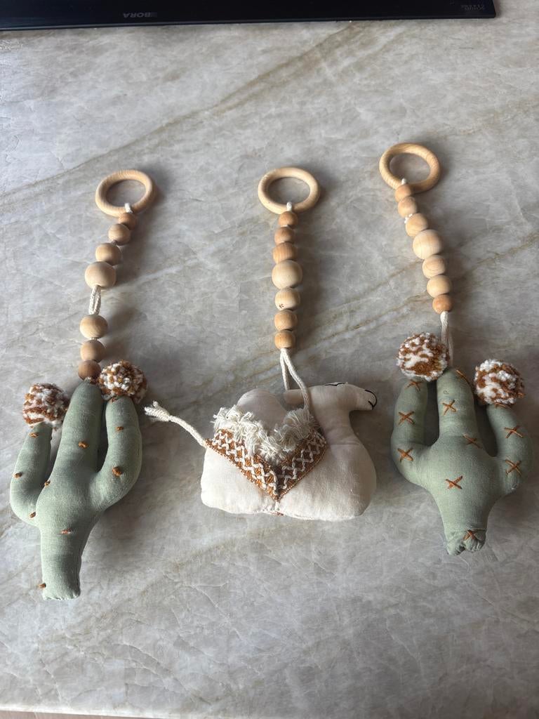 Hangers voor babygym, Ophalen, Zo goed als nieuw, Babygym