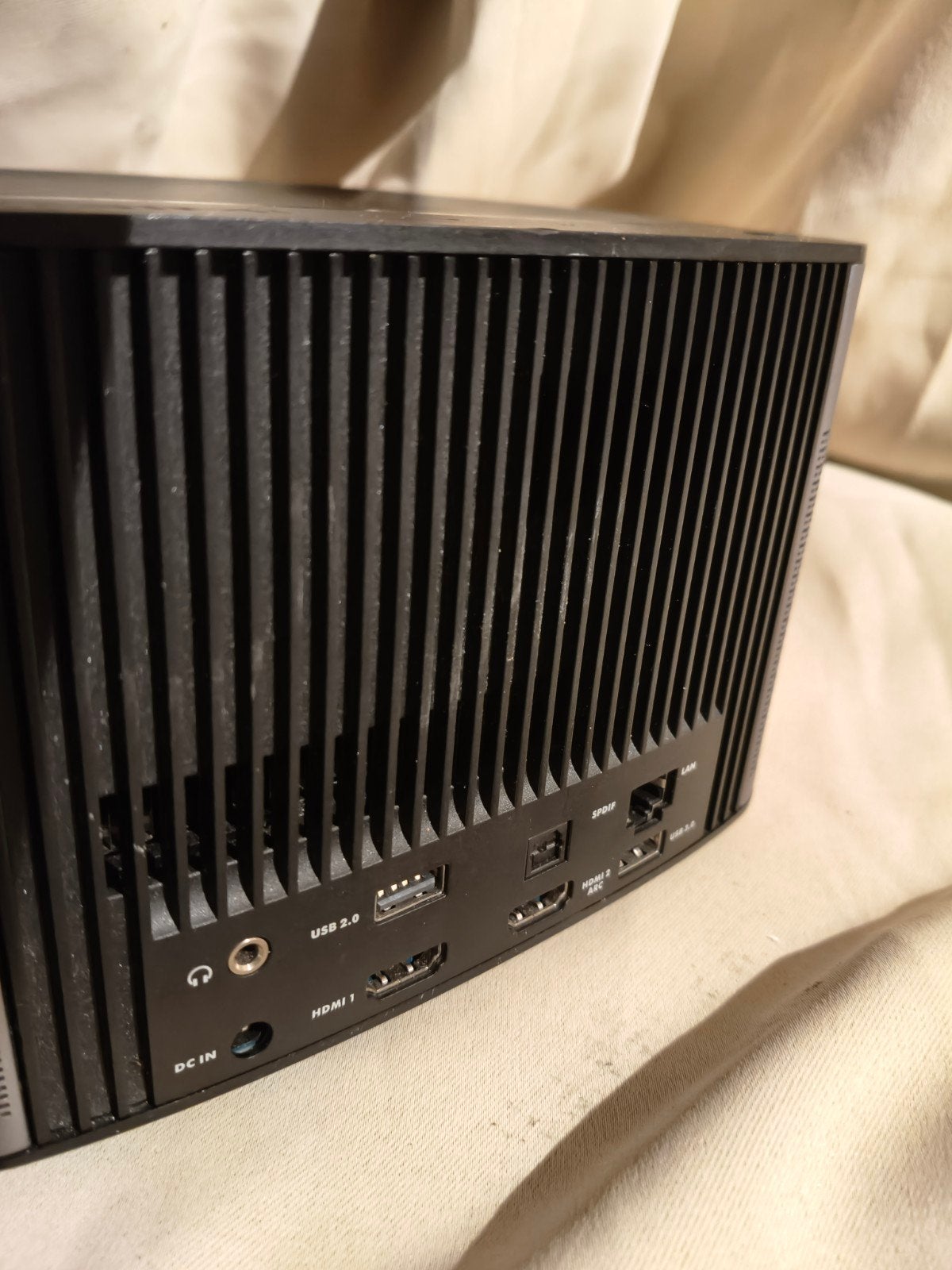 XGIMI Beamer met Harman/Kardon geluid, Gebruikt, Ophalen of Verzenden, DLP, Full HD (1080)