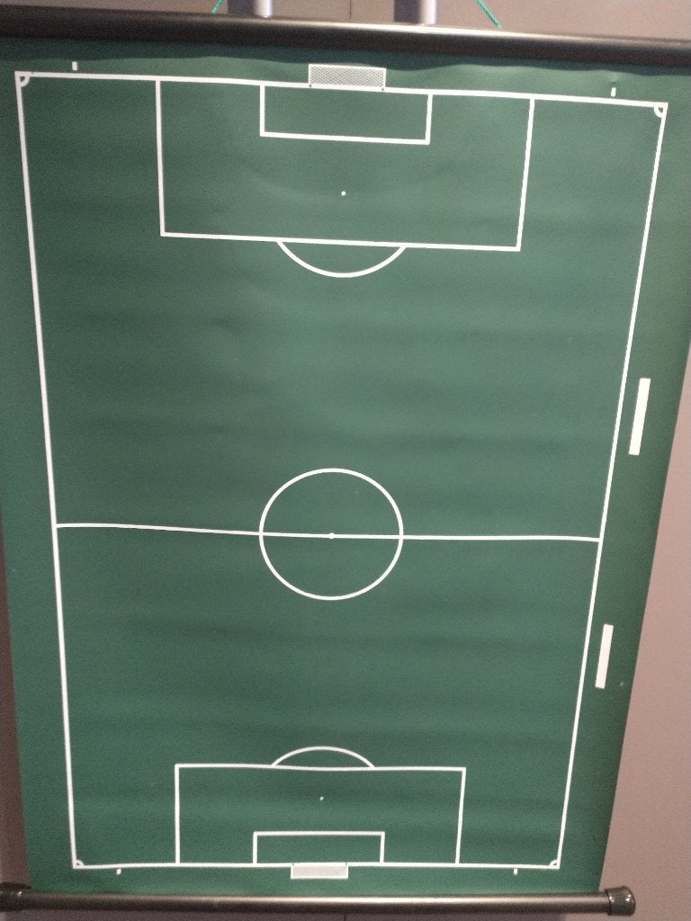 oprolbaar tactiekbord voetbal 52x74, Maat XS of kleiner, Ophalen, Gebruikt, Bal