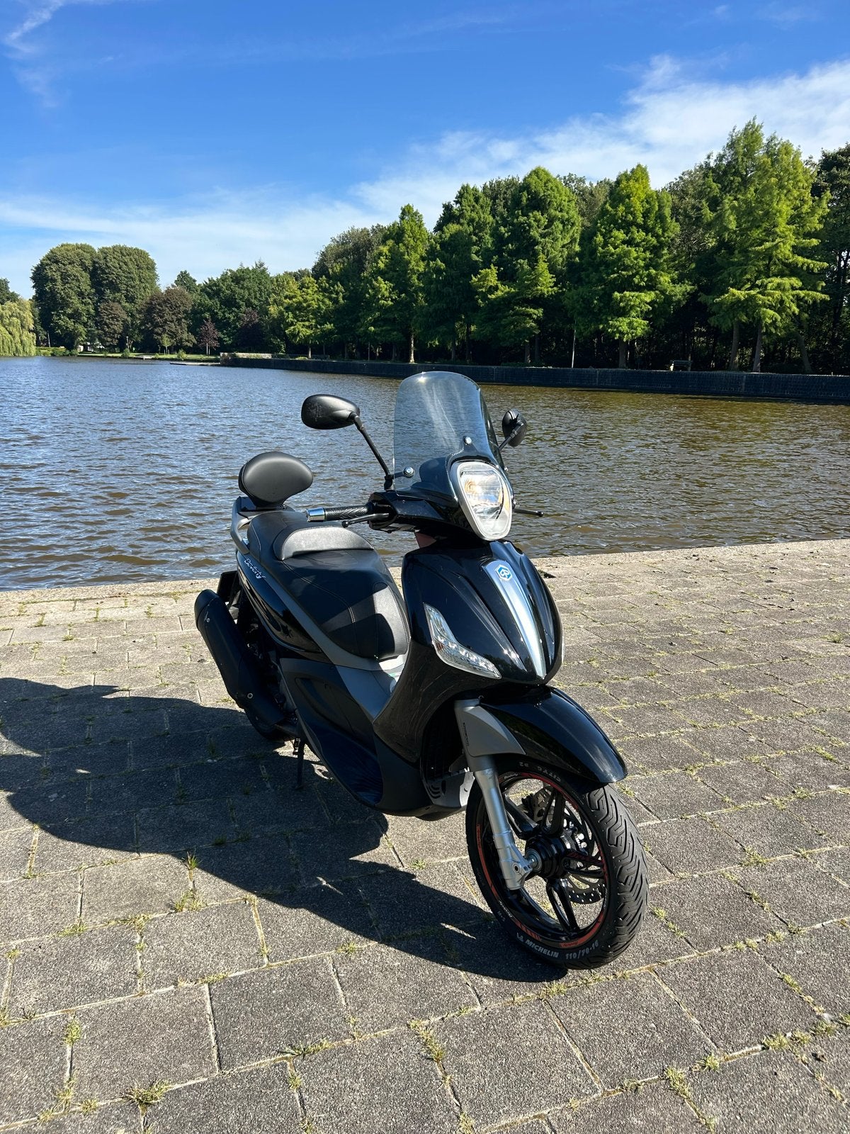 Piaggio Beverly 350 - Zwart - 2012, Motoren, Scooter, Occasion, Particulier, Automaat