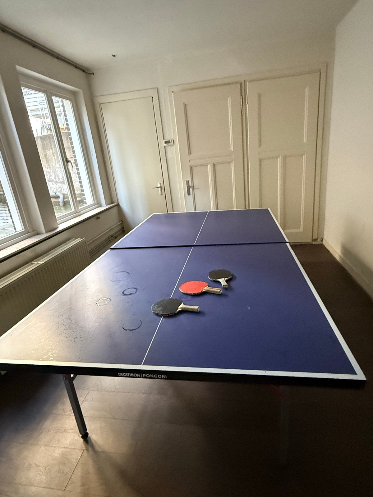 Decathlon Pongori Tafeltennistafel 150x275 (excl. netje), Ophalen, Gebruikt, Tafel Indoor