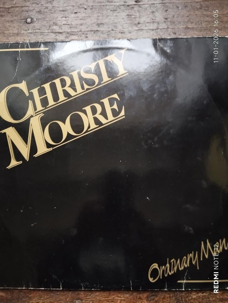 CHRISTY MOORE- ORDINARY MAN, Ophalen of Verzenden, Zo goed als nieuw, 12 inch