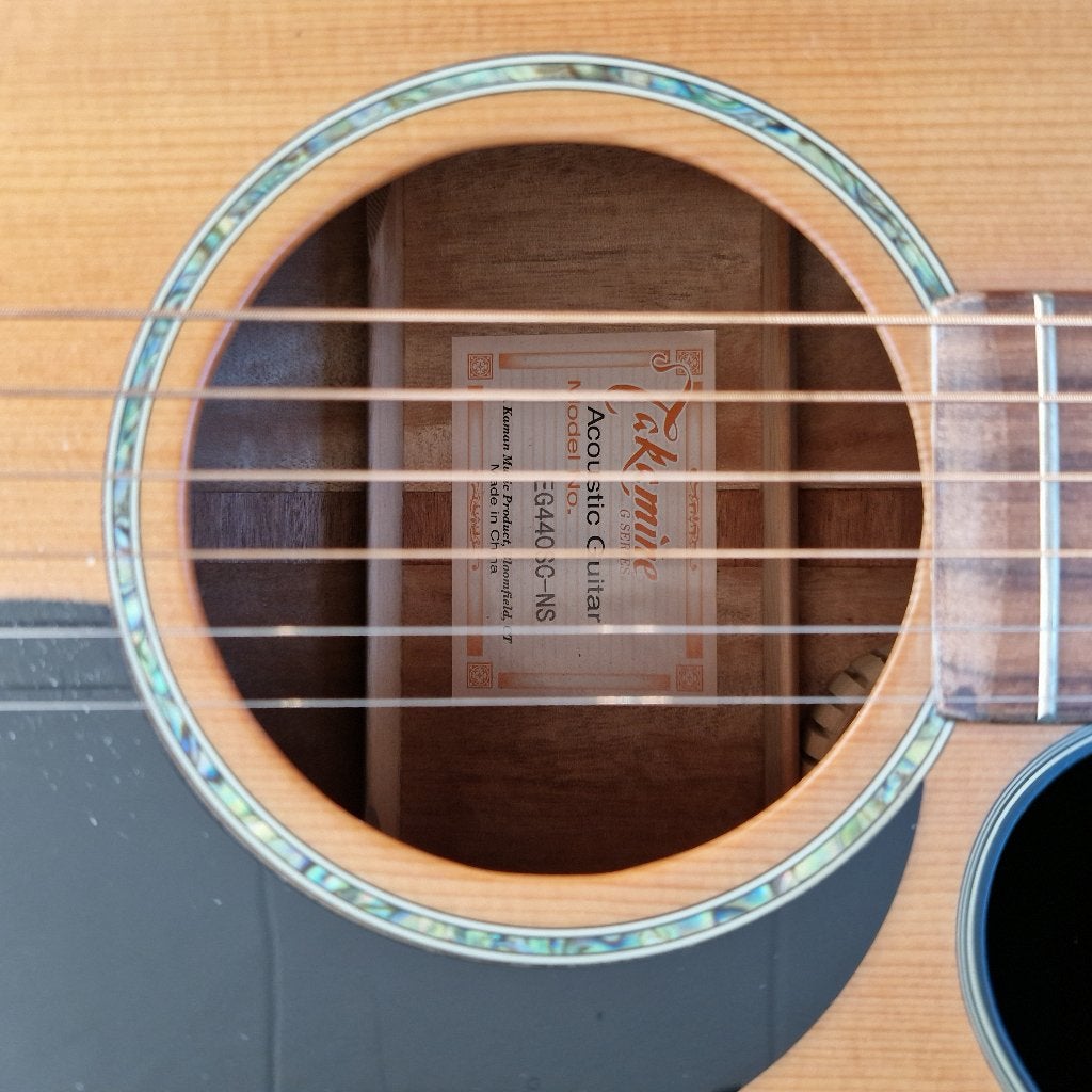 Takamine EG440CS-NS, Ophalen, Zo goed als nieuw, Klassieke of Spaanse gitaar