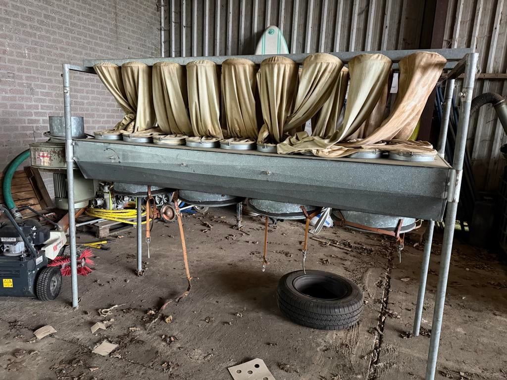 Industriële afzuiginstallatie met afzuigbuizen, Doe-het-zelf en Verbouw, Ventilatie en Afzuiging, Gebruikt, Ophalen
