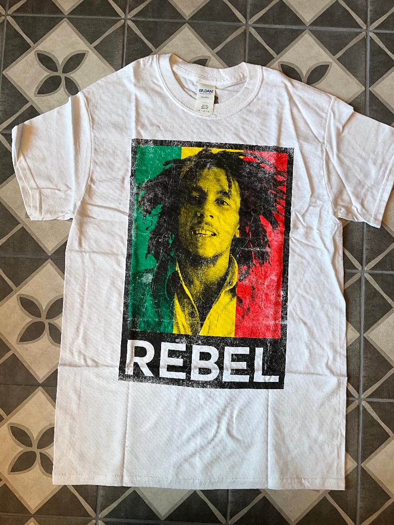 T-shirt wit van Bob Marley "Rebel" Maat S, Nieuw, Ophalen of Verzenden, Kleding, Emmen